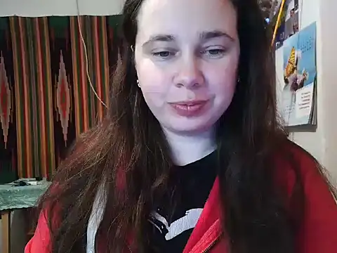 Snapshot of Cora_Maro chatting on 03.05.25 Cora Maro online show from 03.05.25
