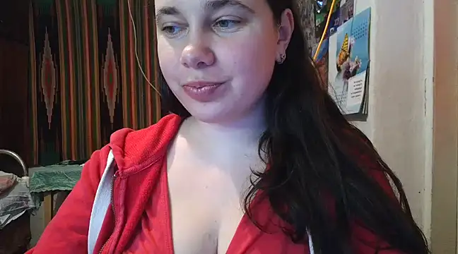 Snapshot of Cora_Maro chatting on 03.10.25 Cora Maro online show from 03.10.25