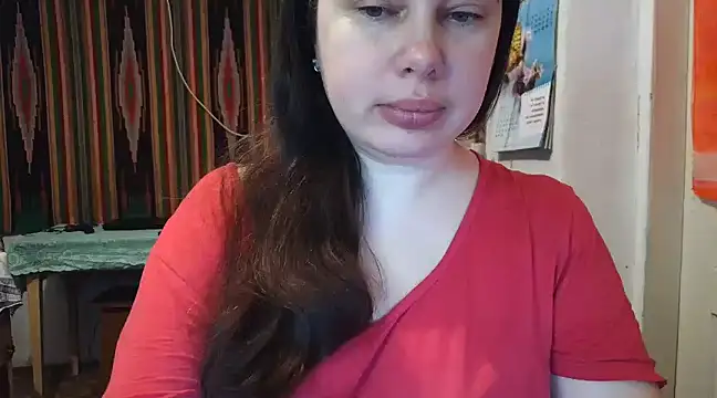 Snapshot of Cora_Maro chatting on 03.11.25 Cora Maro online show from 03.11.25