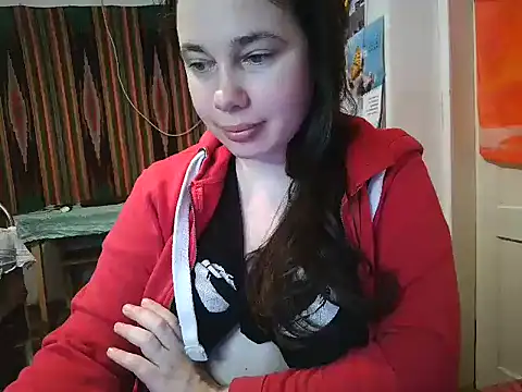Snapshot of Cora_Maro chatting on 03.11.25 Cora Maro online show from 03.11.25