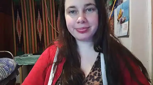 Snapshot of Cora_Maro chatting on 03.20.25 Cora Maro online show from 03.20.25