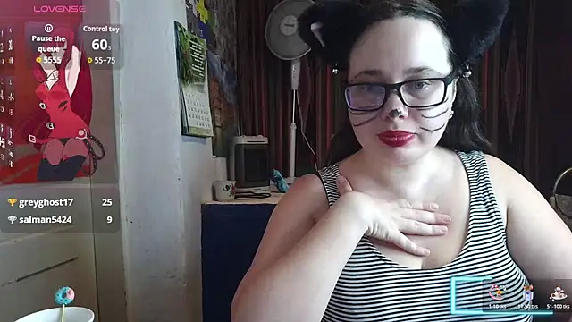 Snapshot of Cora_Maro chatting on 07.10.26 Cora Maro online show from 07.10.26