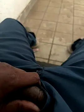 Snapshot of A-mira chatting on 10.30.25 A-mira online show from 10.30.25