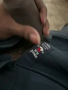 Snapshot of A-mira chatting on 02.18.26 A-mira online show from 02.18.26