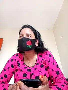 Snapshot of Neha-Roy chatting on 02.12.25 Neha-Roy online show from 02.12.25