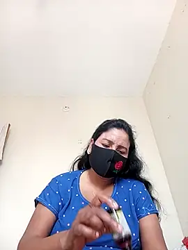 Snapshot of Neha-Roy chatting on 02.15.25 Neha-Roy online show from 02.15.25