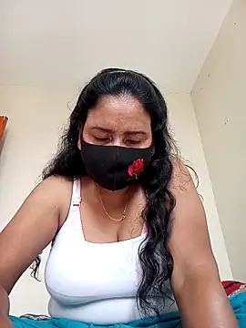 Snapshot of Neha-Roy chatting on 02.19.25 Neha-Roy online show from 02.19.25