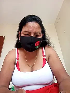 Snapshot of Neha-Roy chatting on 03.01.25 Neha-Roy online show from 03.01.25
