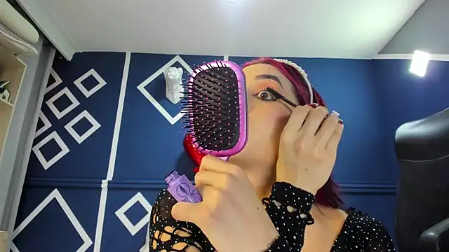 charolbruce 1 online show from 02.20.25