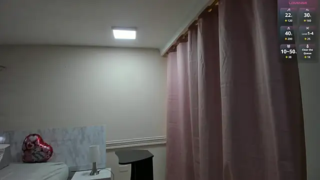 charolbruce 1 online show from 02.14.26