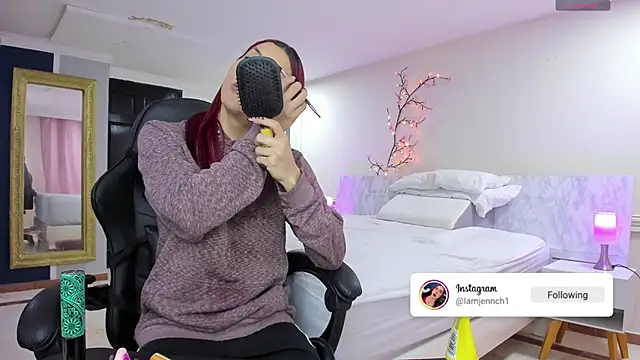 charolbruce 1 online show from 02.28.26