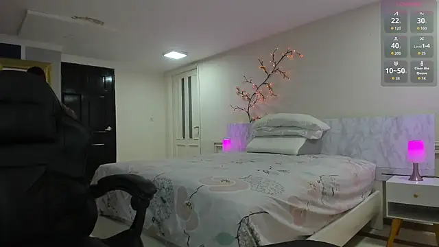 charolbruce 1 online show from 03.24.26