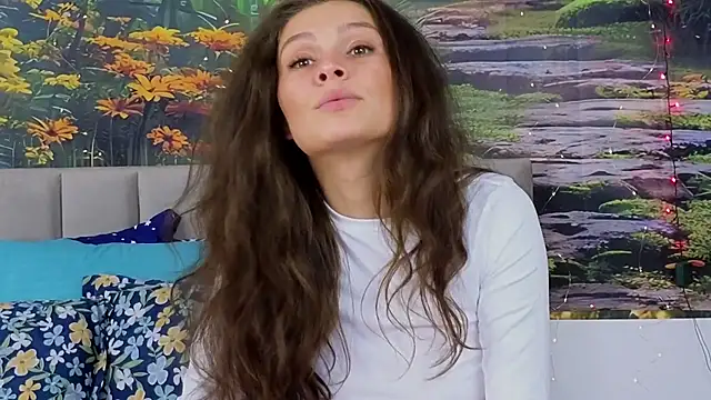 MadameDeFeu online show from 01.17.25