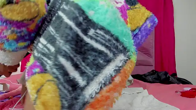 DakotaHoland online show from 01.21.25