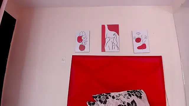 DakotaHoland online show from 02.12.26