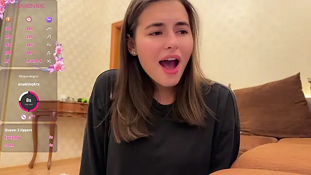 Snapshot of AmiCumOn chatting on 01.10.25 AmiCumOn online show from 01.10.25