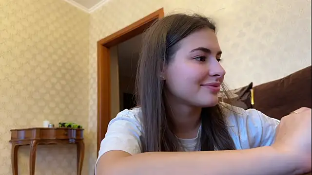 Snapshot of AmiCumOn chatting on 01.29.25 AmiCumOn online show from 01.29.25