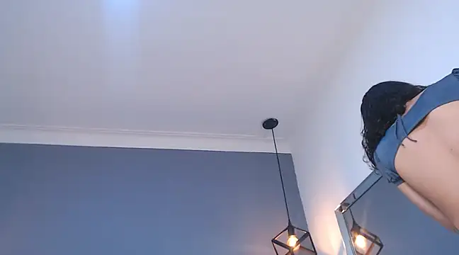 AbigailWilliams  online show from 03.07.25