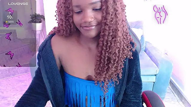 Snapshot of cattalheya chatting on 02.24.25 cattalheya online show from 02.24.25