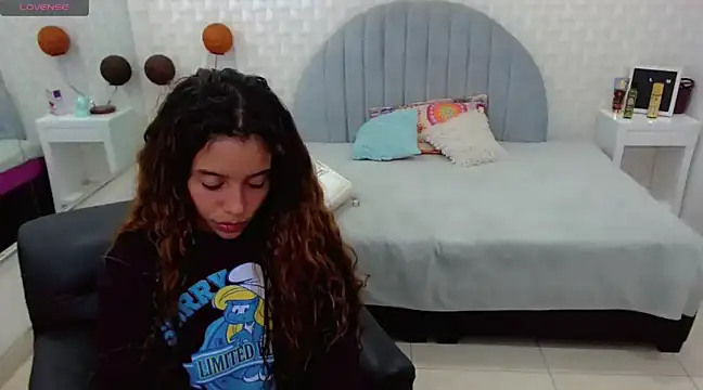 charlotte 0309 online show from 01.07.25