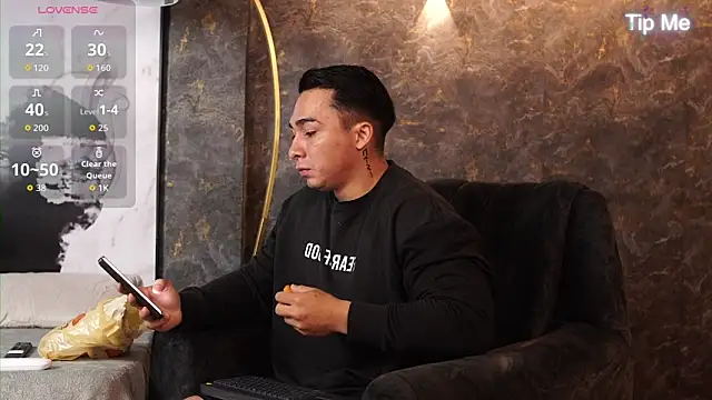 Ryan Hunt online show from 12.03.25