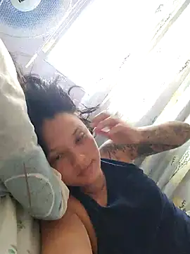 Snapshot of LorenRosse chatting on 09.14.25 LorenRosse online show from 09.14.25