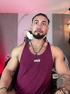 Snapshot of jaxon_colton chatting on 10.31.25 jaxon colton online show from 10.31.25