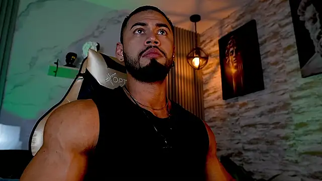 Snapshot of jaxon_colton chatting on 11.20.25 jaxon colton online show from 11.20.25