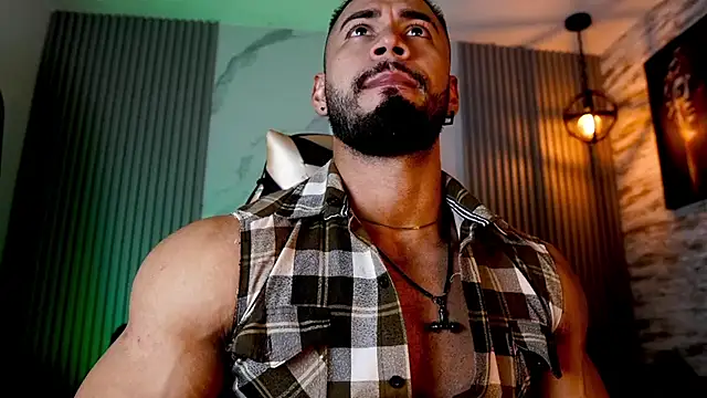 Snapshot of jaxon_colton chatting on 11.24.25 jaxon colton online show from 11.24.25