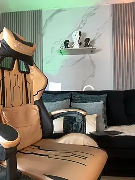 Snapshot of jaxon_colton chatting on 11.25.25 jaxon colton online show from 11.25.25