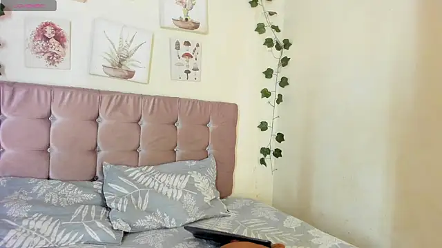 sara sophieee online show from 03.05.25