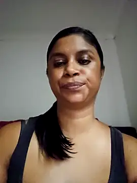 Snapshot of Sensual_indian7 chatting on 04.21.26 Sensual indian7 online show from 04.21.26