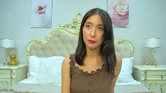 Snapshot of NicoleLimp chatting on 01.15.25 NicoleLimp online show from 01.15.25