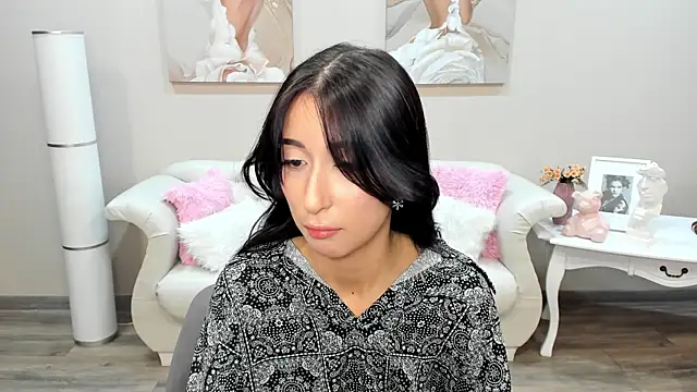 Snapshot of NicoleLimp chatting on 01.16.25 NicoleLimp online show from 01.16.25