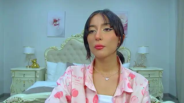 Snapshot of NicoleLimp chatting on 03.02.25 NicoleLimp online show from 03.02.25