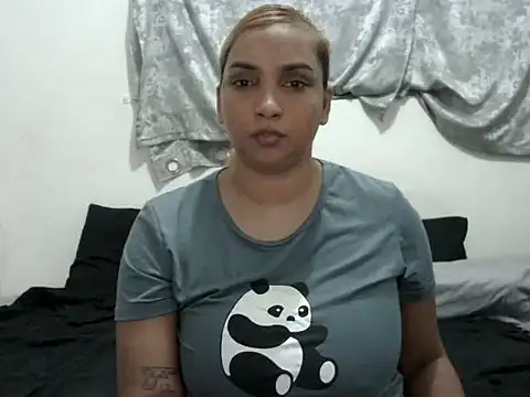 GORGEOUSLIPS online show from 02.26.26