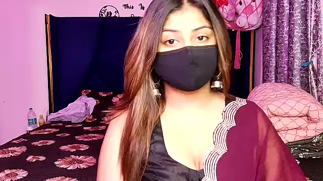 Hoty-Shivangi online show from 06.24.26