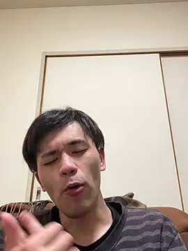 ryusei18570 online show from 02.14.25