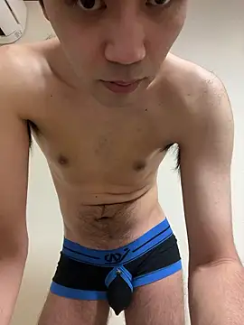 ryusei18570 online show from 04.03.26