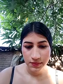 Snapshot of Julix_A chatting on 09.15.25 Julix A online show from 09.15.25