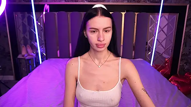 Snow WhiteeeX online show from 02.09.26