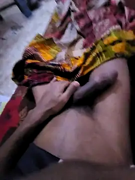 Snapshot of Ssdhaka11 chatting on 12.21.25 Ssdhaka11 online show from 12.21.25