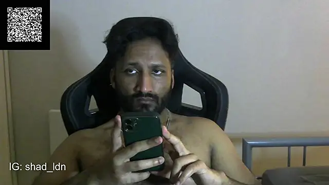 Snapshot of shadthebiguy chatting on 12.25.24 shadthebiguy online show from 12.25.24