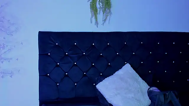 Natasha by online show from 03.18.25