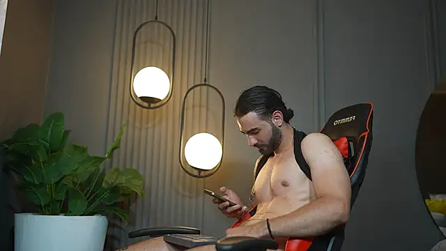 Austin bolt online show from 01.19.25