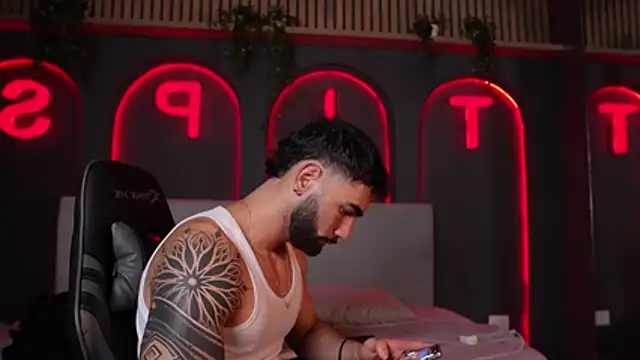 Austin bolt online show from 11.17.25