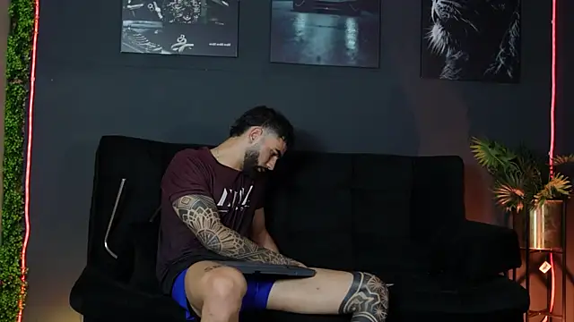 Austin bolt online show from 12.03.25