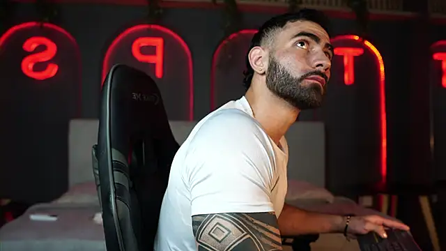 Austin bolt online show from 02.04.26