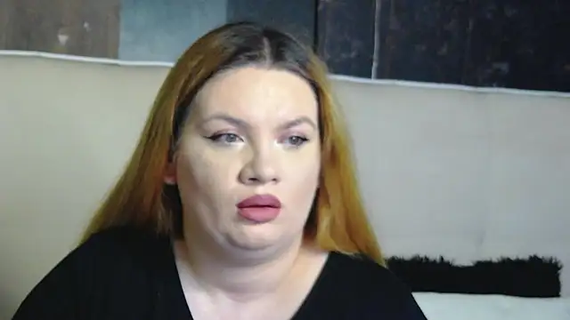 MelanieBrownn online show from 01.12.26