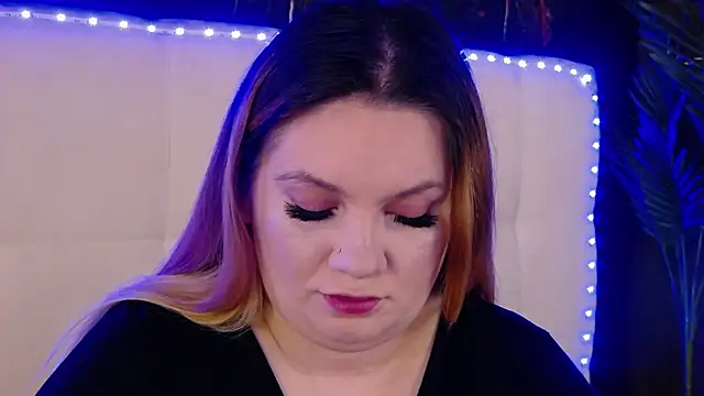 MelanieBrownn online show from 04.07.26